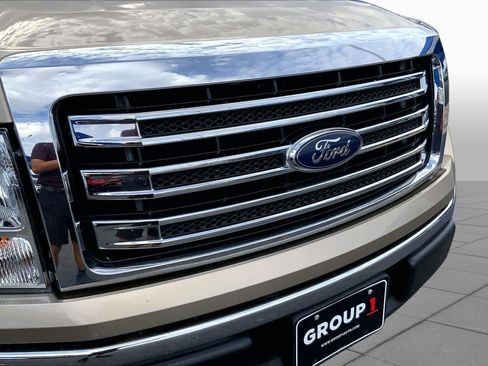 Used 2013 Ford F150 Lariat w/ Mid Equipment Group RWD image 30