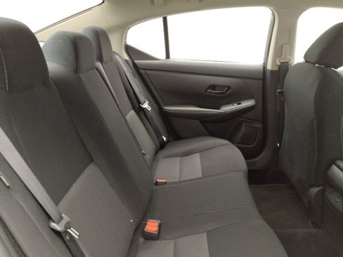 Used 2025 Nissan Sentra SV FWD image 19