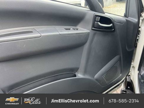 New 2025 Chevrolet Low Cab Forward image 7