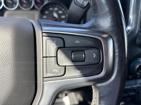 Used 2022 Chevrolet Silverado 2500 LT w/ Convenience Package image 19