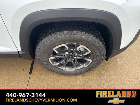 New 2026 Chevrolet Equinox ACTIV w/ Convenience Package III image 63