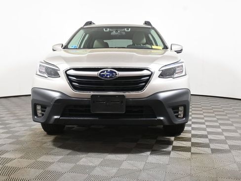 Used 2020 Subaru Outback Premium AWD/4WD image 10