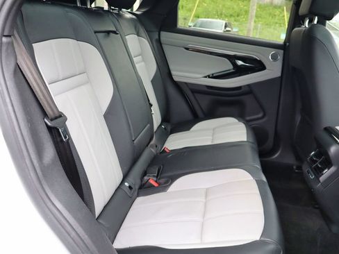 Used 2023 Land Rover Range Rover Evoque R-Dynamic SE AWD/4WD image 39