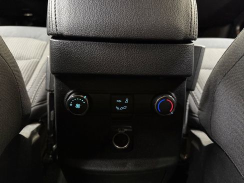 Used 2017 Ford Explorer XLT w/ Equipment Group 201A image 18