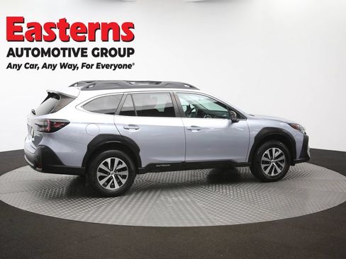 Used 2023 Subaru Outback Premium AWD/4WD image 43