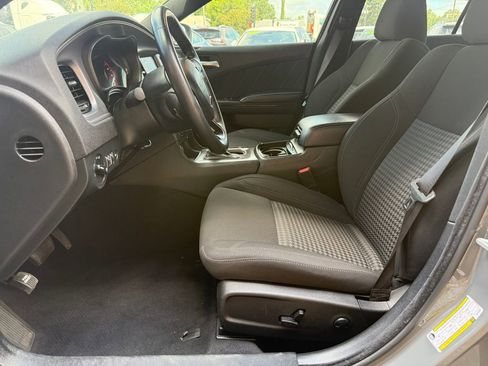 Used 2023 Dodge Charger SXT w/ Blacktop Package AWD/4WD image 15
