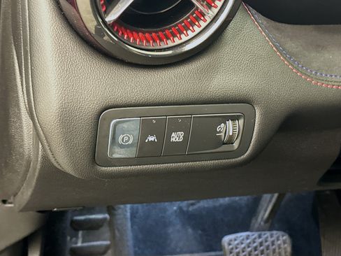 Used 2024 Chevrolet Blazer EV RS AWD/4WD image 17