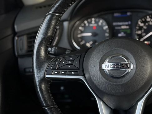 Used 2020 Nissan Rogue S w/ Special Edition Package image 22