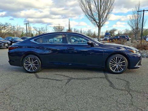 Certified 2023 Lexus ES 350 w/ Premium Package image 8