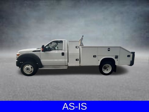 Used 2016 Ford F550 2WD Regular Cab Super Duty image 8