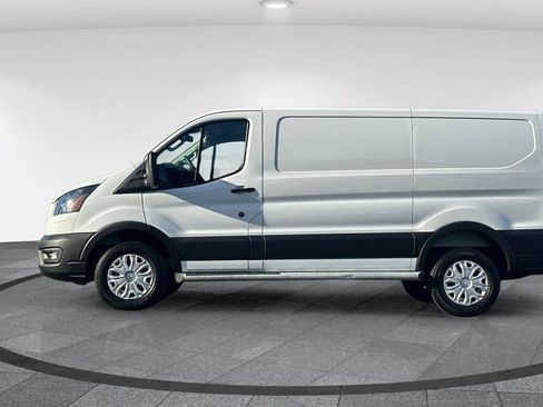 Certified 2025 Ford Transit 250 Low Roof w/ Exterior Upgrade Package RWD image 9