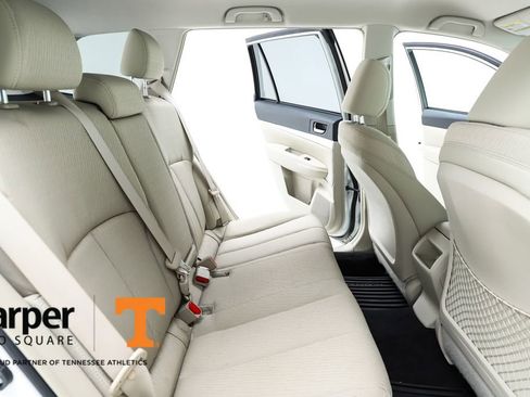 Used 2011 Subaru Outback 2.5i Premium image 36