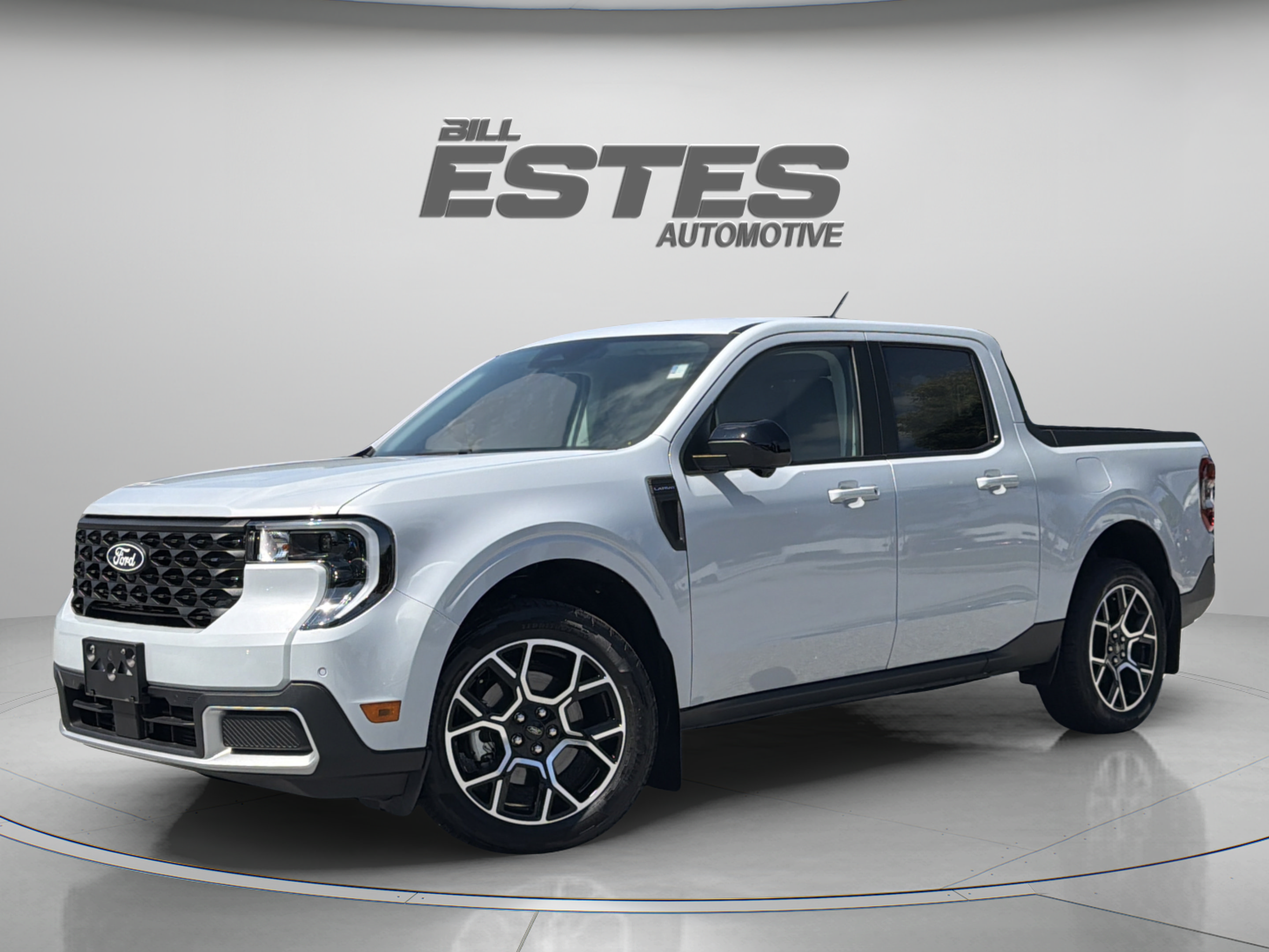 Used 2025 Ford Maverick Lariat AWD/4WD image 1