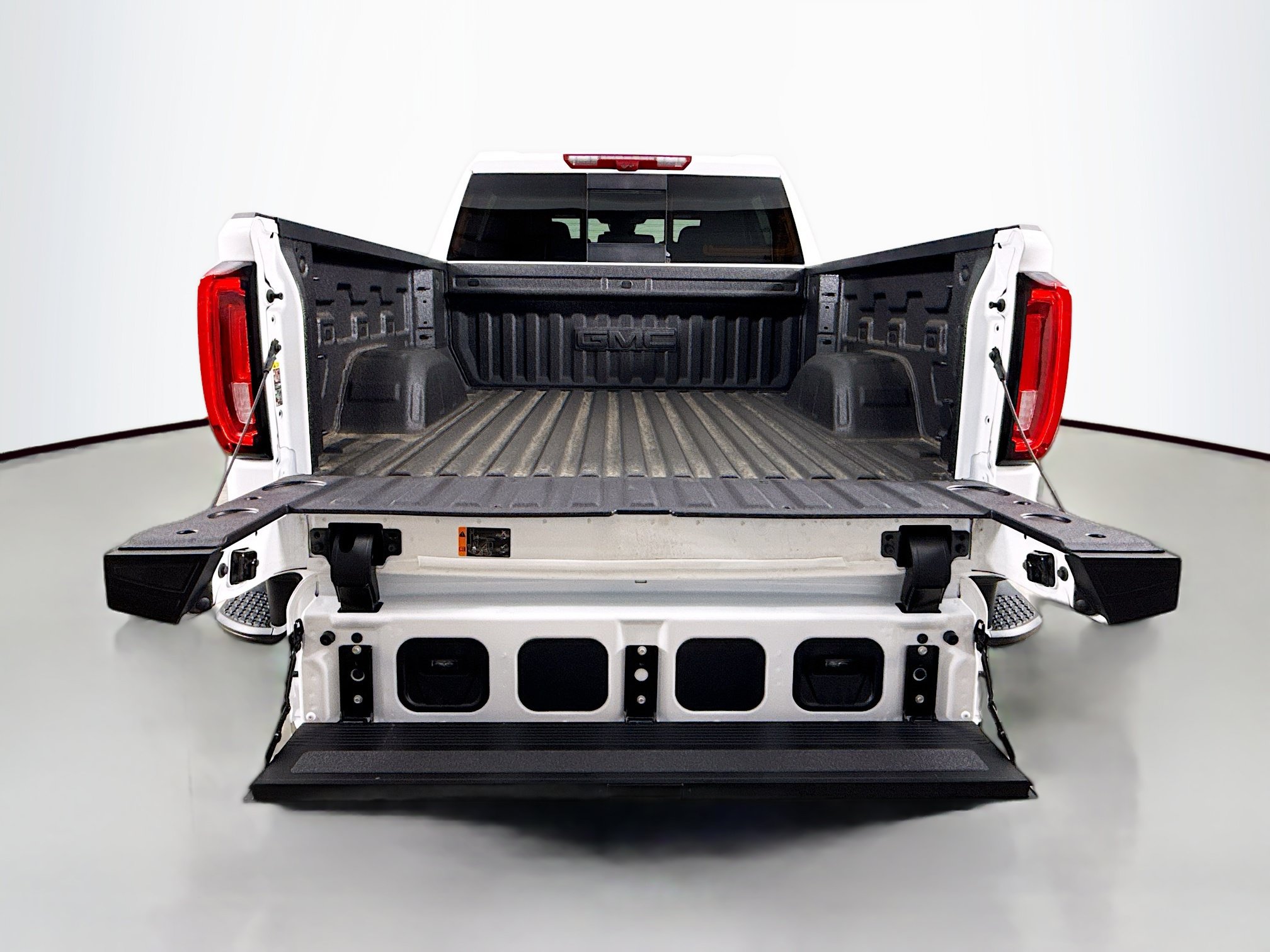 Used 2026 GMC Sierra 1500 AT4 w/ AT4 Premium Package AWD/4WD image 31