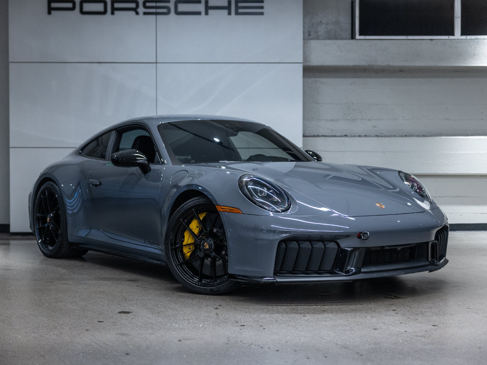 Certified 2025 Porsche 911 Carrera 4 GTS AWD/4WD image 11