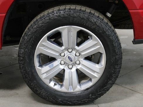 Used 2020 Ford F150 XLT w/ Equipment Group 302A Luxury image 18