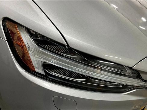 Certified 2024 Volvo S60 B5 Ultimate image 29