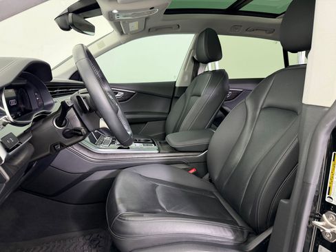 Used 2023 Audi Q8 Premium Plus w/ Premium Plus Package image 5