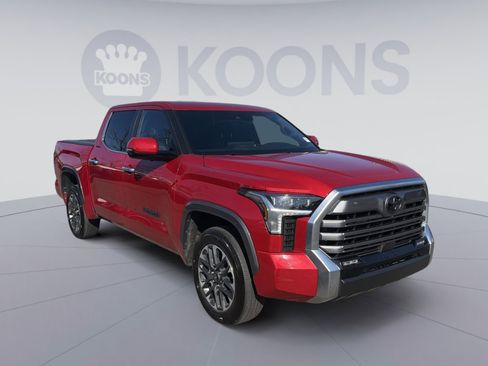 Used 2025 Toyota Tundra Limited image 10