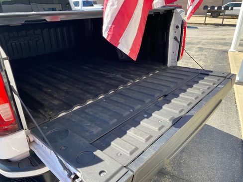 Used 2021 GMC Sierra 1500 AT4 w/ AT4 Premium Package image 39