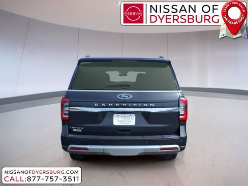 Used 2024 Ford Expedition Limited image 4