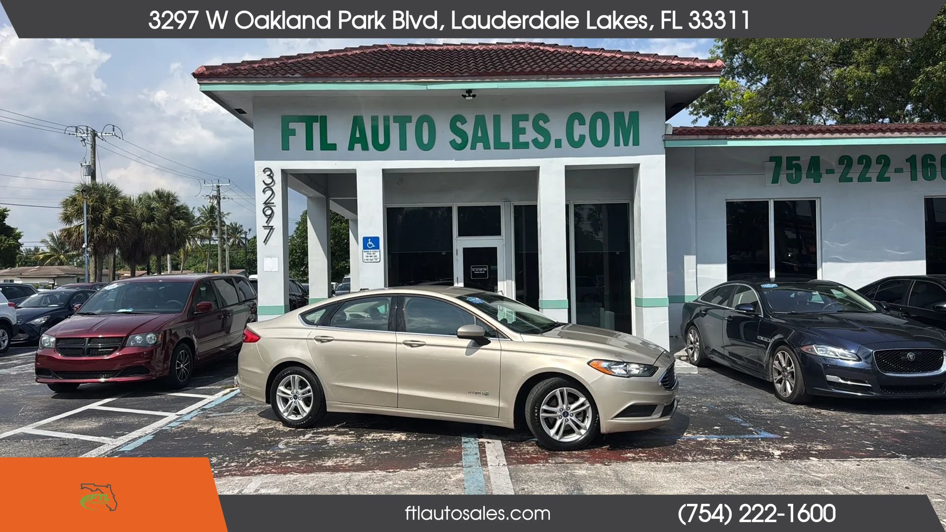 Used 2018 Ford Fusion SE FWD image 1