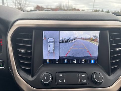Used 2023 GMC Acadia Denali image 23