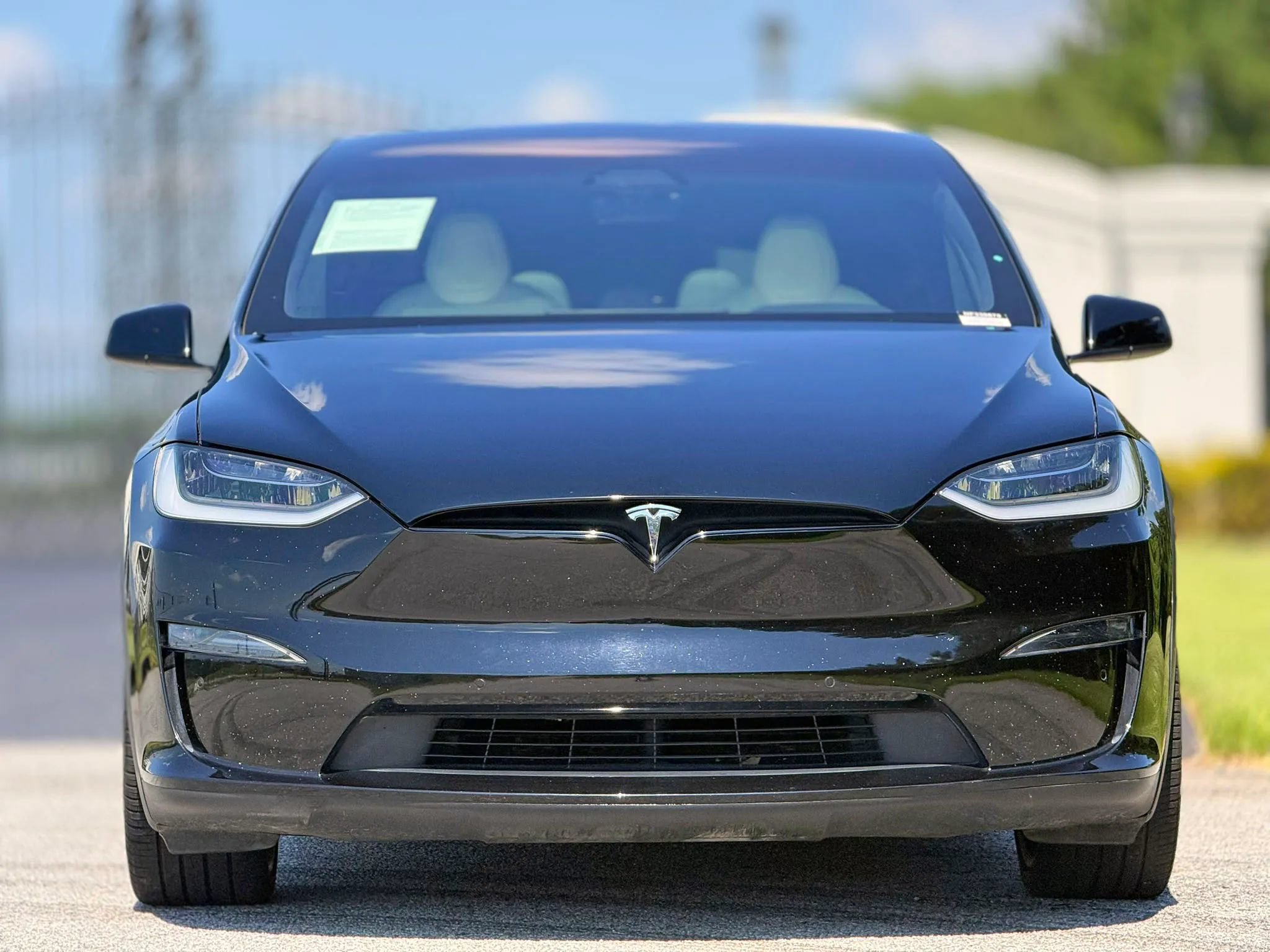 Used 2022 Tesla Model X AWD/4WD image 3