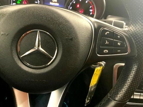 Used 2019 Mercedes-Benz GLA 250 image 22