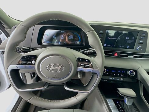 New 2026 Hyundai Elantra Sport image 10