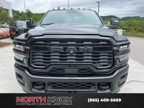 New 2026 RAM 3500 Big Horn AWD/4WD image 30
