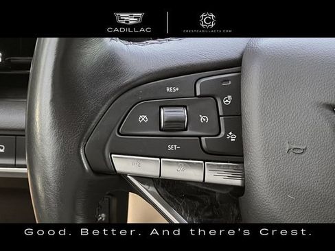Used 2023 Cadillac Escalade Premium Luxury AWD/4WD image 15