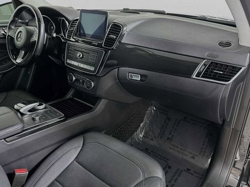Used 2017 Mercedes-Benz GLS 550 4MATIC image 30