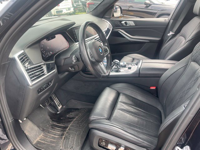 Used 2022 BMW X7 M50i w/ Dynamic Handling Package AWD/4WD image 10