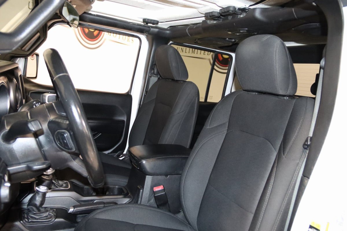 Used 2021 Jeep Gladiator Sport AWD/4WD image 32