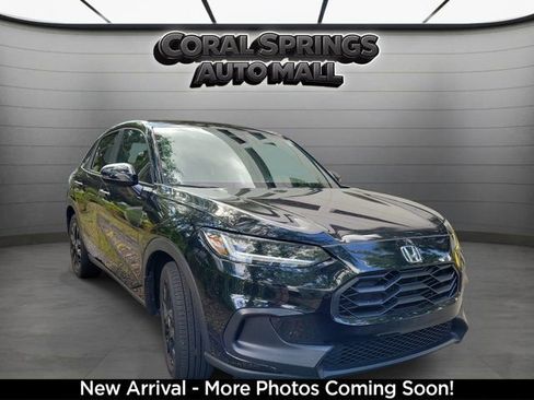 Certified 2024 Honda HR-V Sport image 2