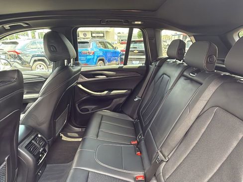 Used 2024 BMW X3 xDrive30i image 11