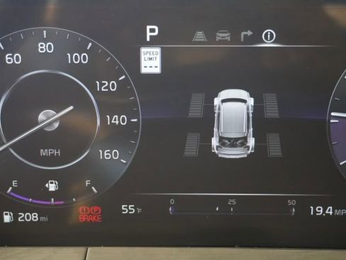 Used 2025 Kia Telluride SX X-Line image 16