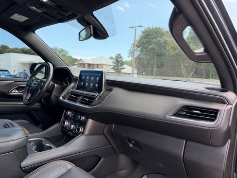 Used 2021 GMC Yukon AT4 w/ Technology Package AWD/4WD image 30