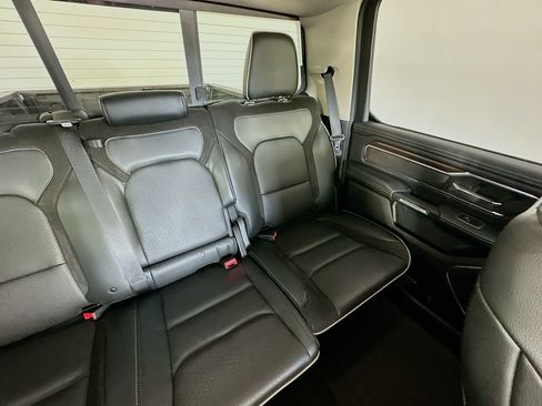 Used 2022 RAM 1500 Laramie AWD/4WD image 14