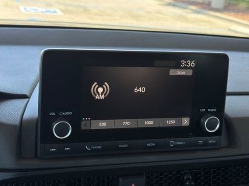 Used 2024 Honda CR-V LX image 23