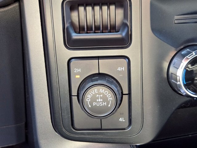 Used 2025 Ford F150 XLT w/ Equipment Group 302A MID AWD/4WD image 29