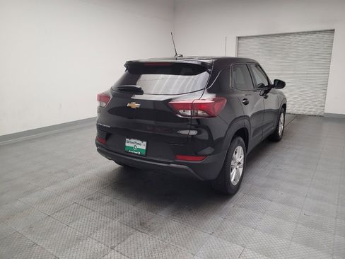 Used 2021 Chevrolet TrailBlazer LS FWD image 9