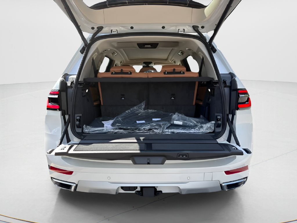 New 2027 BMW X7 xDrive40i w/ Executive Package AWD/4WD image 22