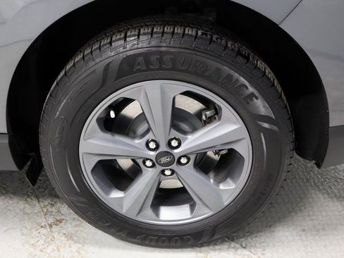 Certified 2023 Ford Edge SEL w/ Sport Appearance Package image 19