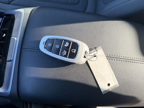 Used 2022 Hyundai Santa Cruz SEL image 21