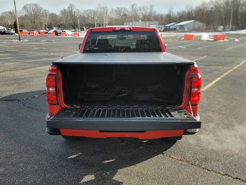 Used 2019 Chevrolet Silverado 1500 Custom w/ Custom Convenience Package image 11