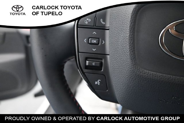 Used 2026 Toyota Prius Plug-In Hybrid FWD image 28