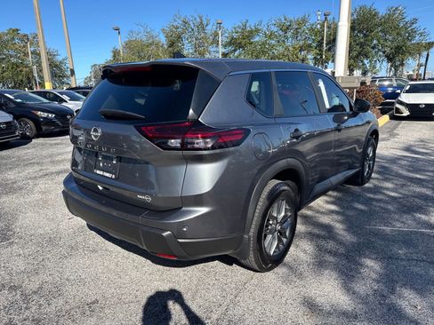 Certified 2025 Nissan Rogue S image 5