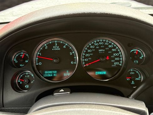 Used 2011 GMC Yukon Denali image 26